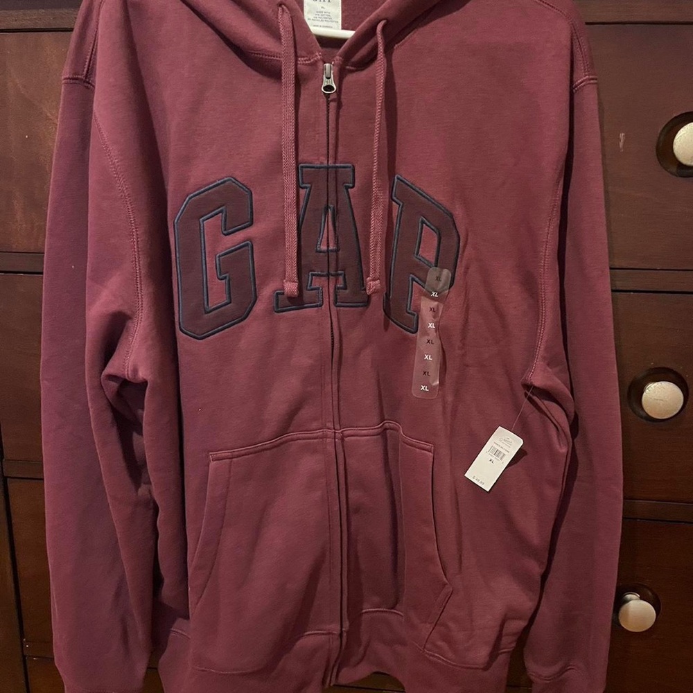 XL Burgundy Gap Zip-up